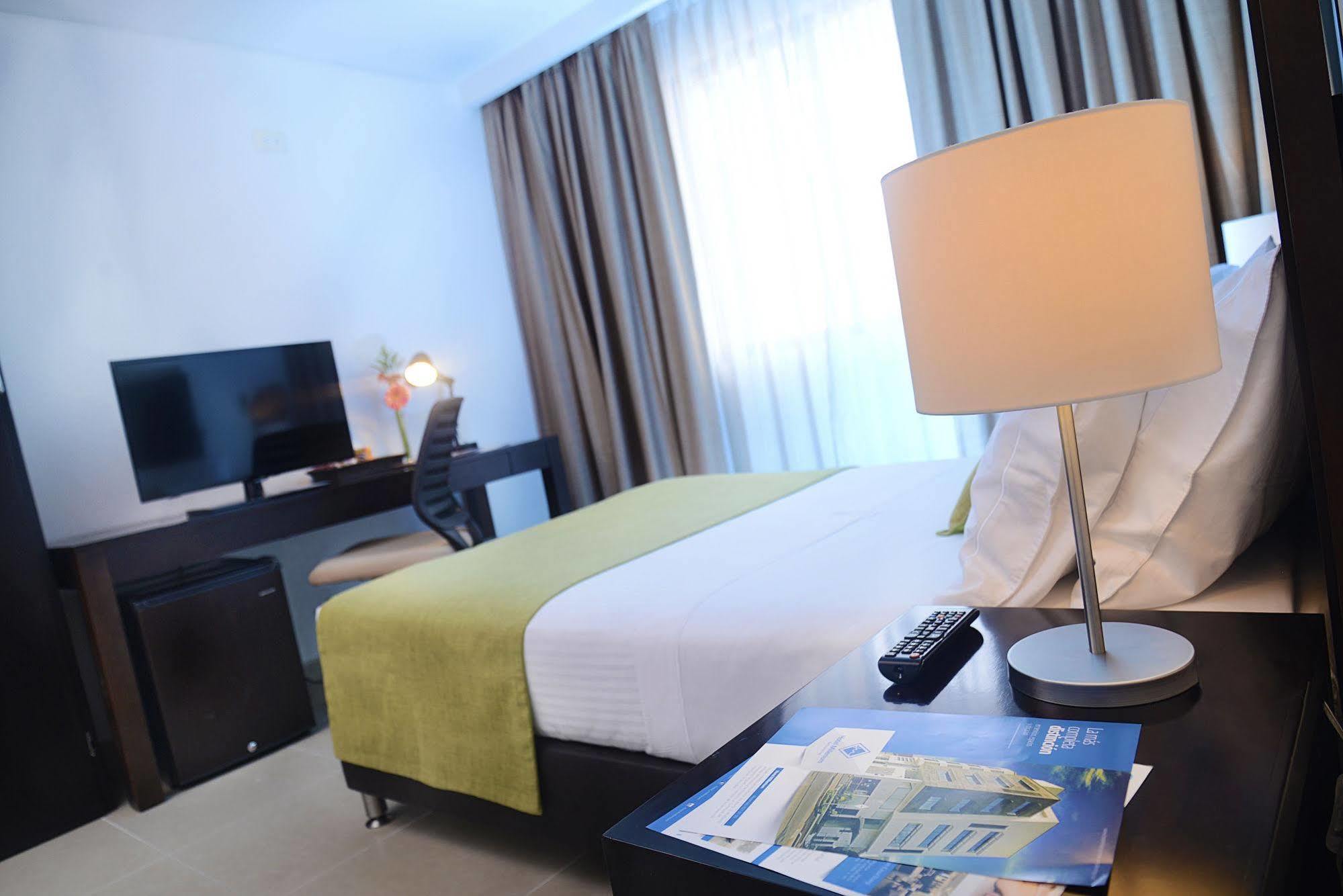 Hotel Millenium Barrancabermeja Eksteriør bilde